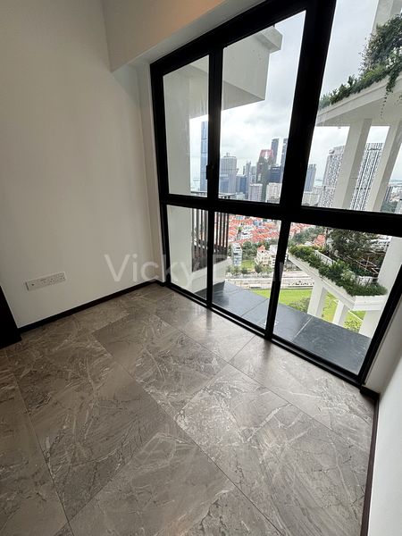 2 Bed Apartment (Condo) for Rent in  One Pearl Bank - Image 7